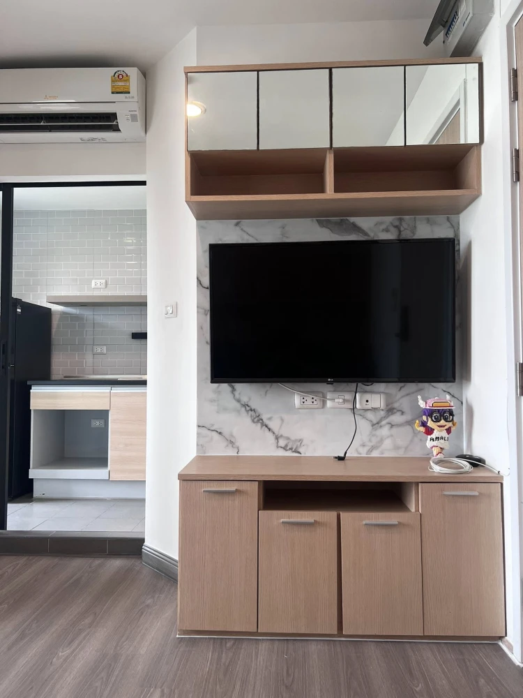 For rent: The Excel Khu Khot, Building C, 7th floor. Furniture as shown in the pictures, high-quality built-in fixtures. Don't miss this opportunity!