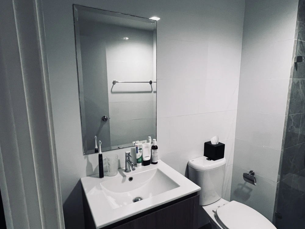 For rent: The Excel Ladprao-Sutthisan, 3rd floor room with swimming pool view, fully furnished and appliances, ready to move in, just bring your bags