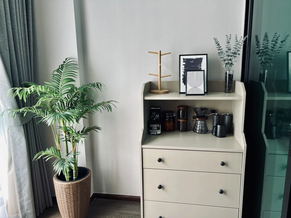 For rent: The Excel Ladprao-Sutthisan, 3rd floor room with swimming pool view, fully furnished and appliances, ready to move in, just bring your bags