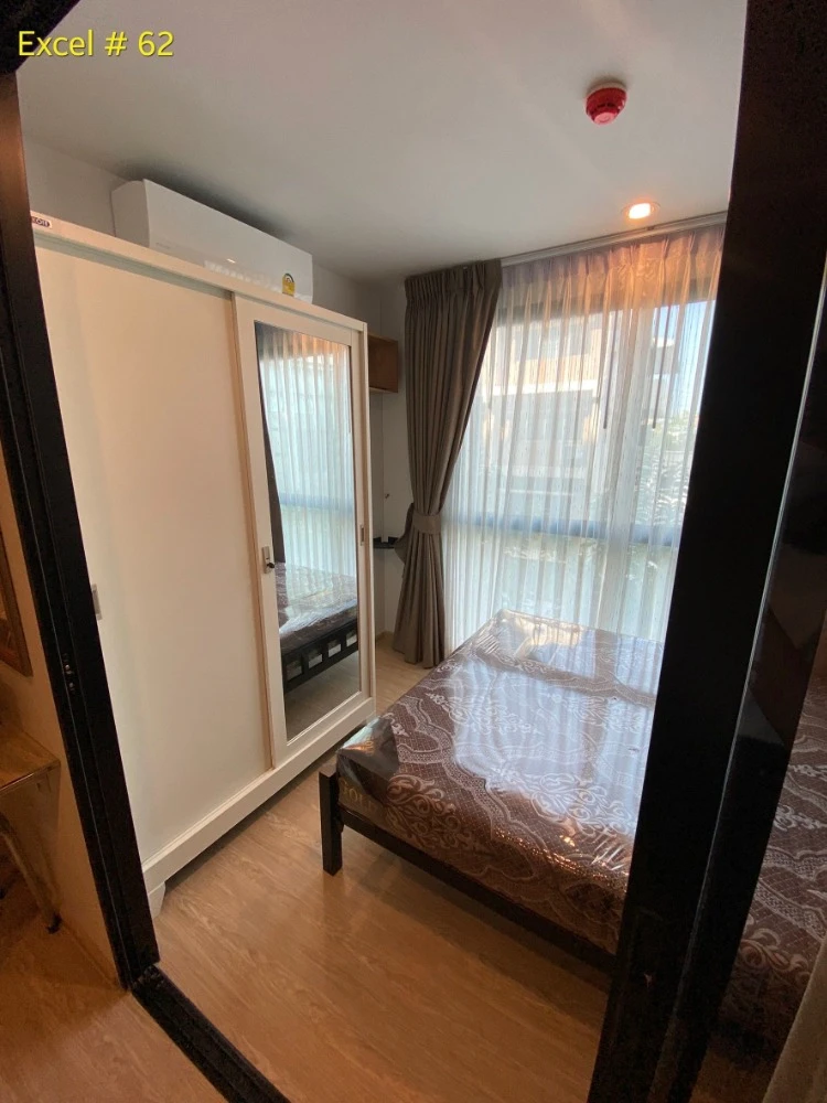 For rent: The Excel Ratchada 18, 4th floor, pool view, fully furnished, very livable. Book now! (Quickly!)