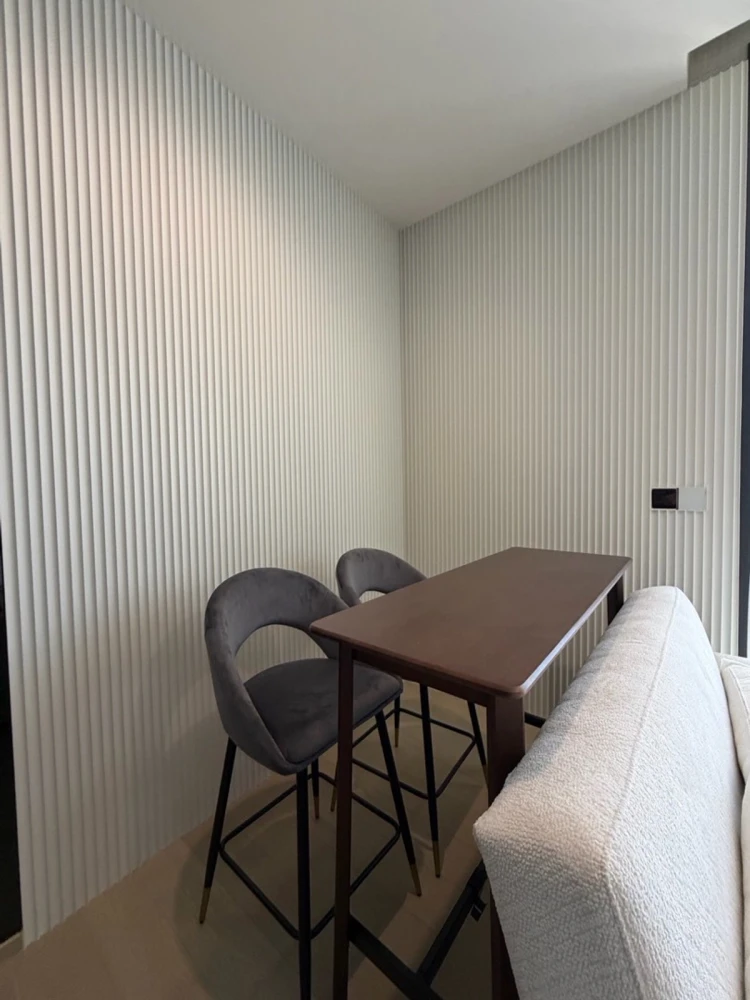 For rent: The Extro Phayathai-Rangnam, 10th floor, city view, fully furnished. Book now!