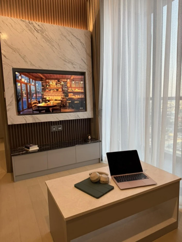For rent: The Extro Phayathai-Rangnam, 23rd floor, fully furnished, ready to move in, reserve now, hurry!