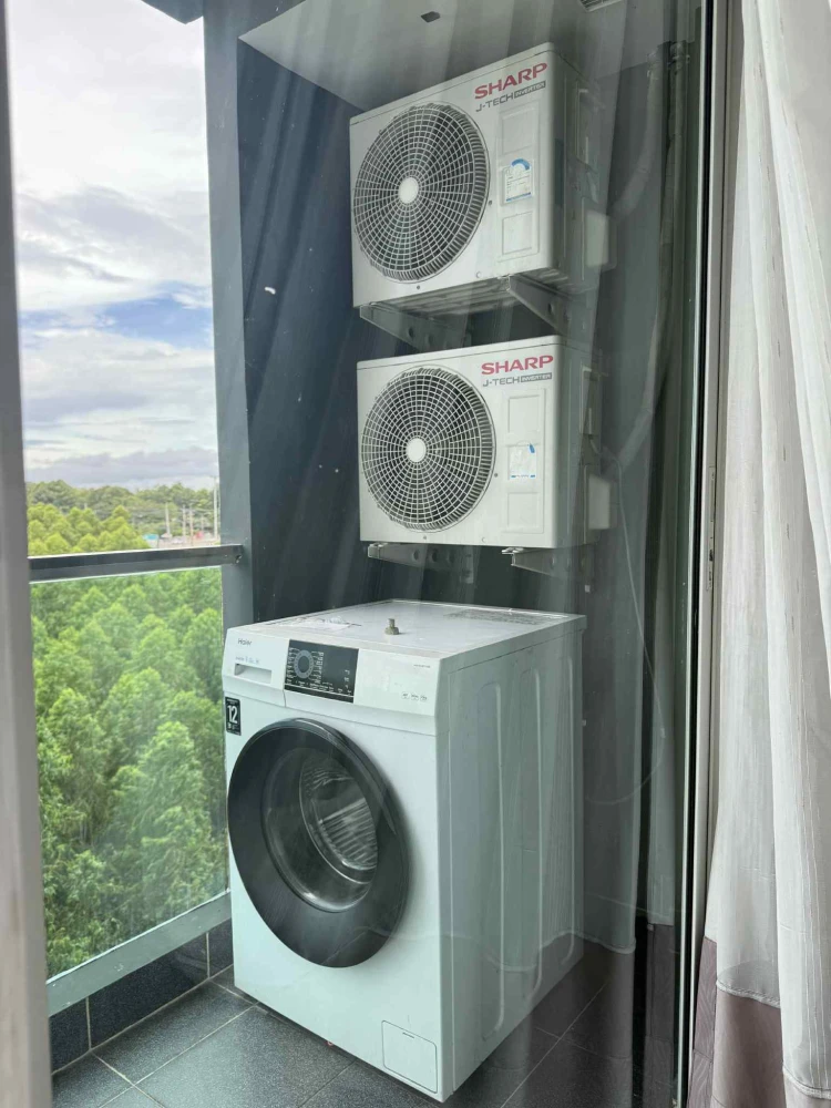 For rent: The Feelture Pattaya, 7th floor, natural view, no buildings blocking, private, beautiful room, fully furnished, reserve now.