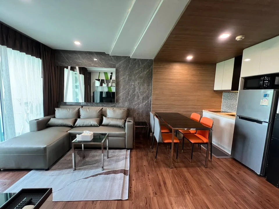 For rent: The Feelture Pattaya. Nice, fully furnished room. Book now! (Quickly!)