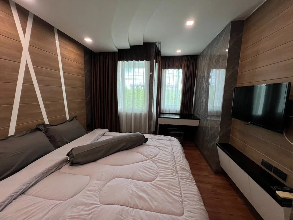 For rent: The Feelture Pattaya. Nice, fully furnished room. Book now! (Quickly!)