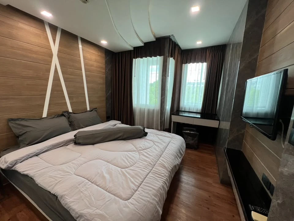 For rent: The Feelture Pattaya. Nice, fully furnished room. Book now! (Quickly!)