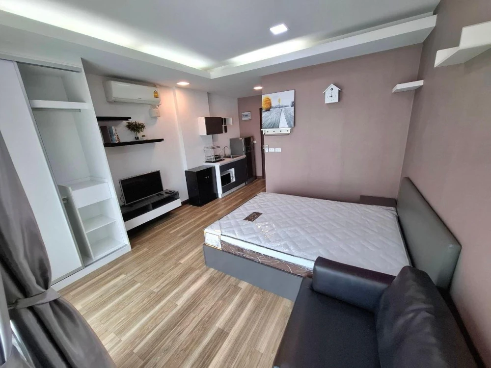 For rent: The Harmonest Condo, studio room, good location, fully furnished, don't miss it.