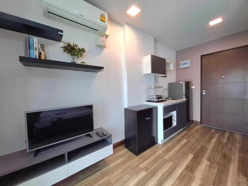 For rent: The Harmonest Condo, studio room, good location, fully furnished, don't miss it.