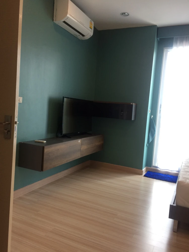 Hotel Serviced rooms for rent, fully furnished, move-in ready. Book now!