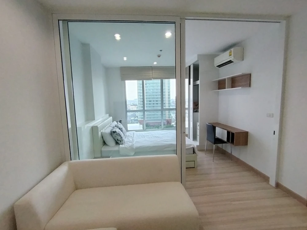 ให้เช่า The​ Hotle​ Condominium ห้องกั้นแยกอย่างดี แบ่งโซนลงตัว ราคาคุ้ม มาจองได้แล้ววันนี้