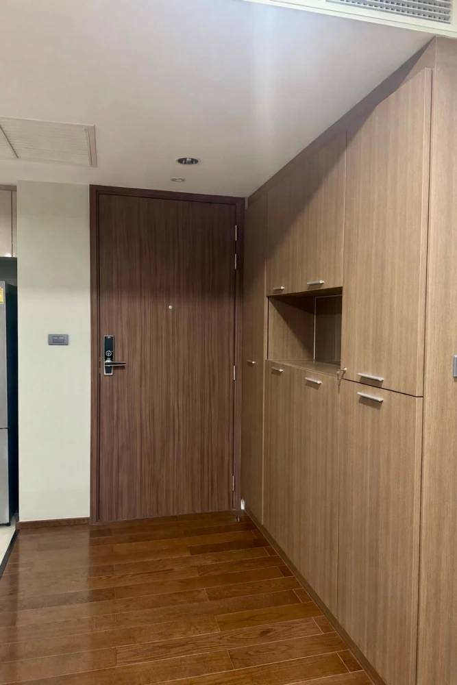 7 fully furnished apartments for rent at The Hudson Sathorn. Comfortable and ready to move in. Book now! Don't miss out! Act fast!