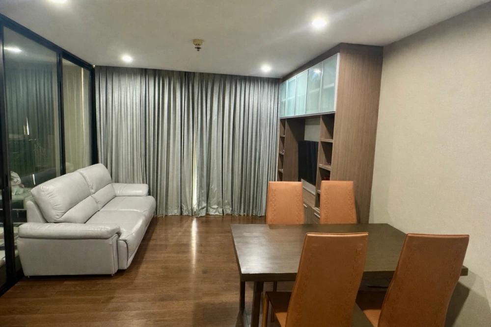 7 fully furnished apartments for rent at The Hudson Sathorn. Comfortable and ready to move in. Book now! Don't miss out! Act fast!