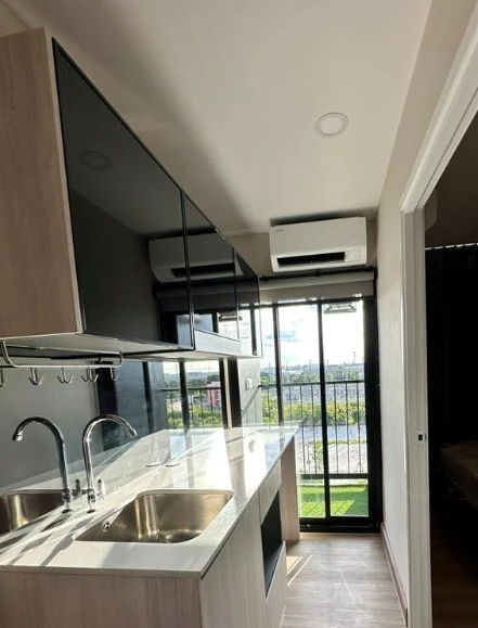 For rent: The Indeed Condo Amata, 5th floor, nice room, fully furnished, interested, reserve now, urgent.