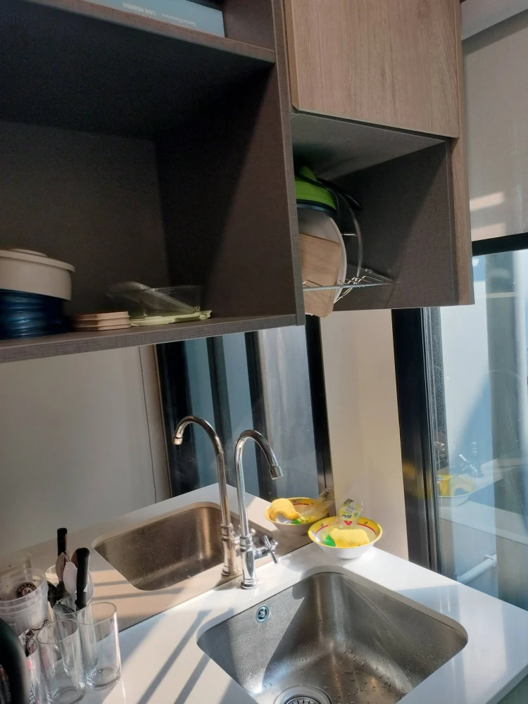 For rent: The Indeed Condo Amata, 2nd floor unit with high-quality built-in furniture. Move-in ready!