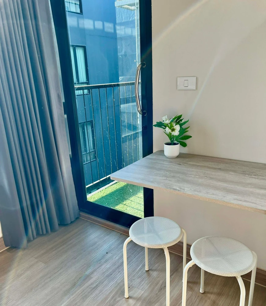 For rent: The Indeed Condo Amata. Nice unit, fully furnished, beautiful unblocked view. Don't miss out!