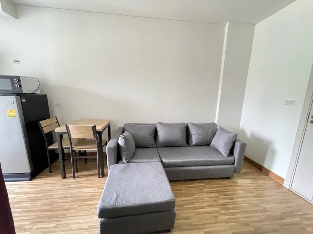 For rent: The Iris Bangya, 2nd floor, fully furnished unit, ready to move in. Book now! Don't miss out!