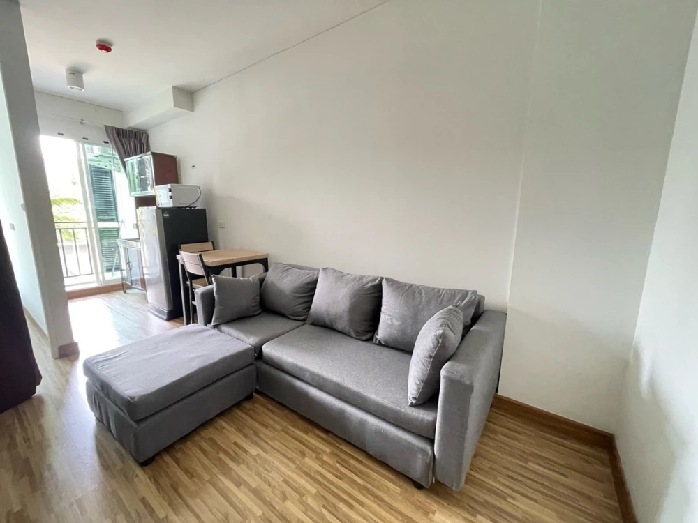 For rent: The Iris Bangya, 2nd floor, fully furnished unit, ready to move in. Book now! Don't miss out!