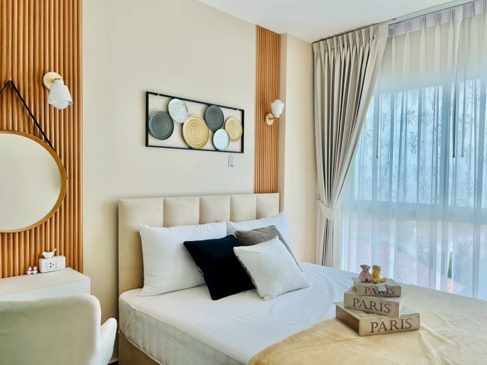 For rent: The Iris Bangya, a nice room, fully furnished, just bring your bags and come. Hurry and reserve now!