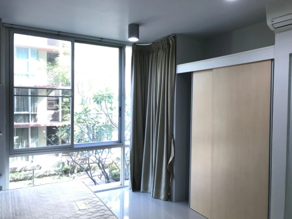 For rent: The IRIS Rama 9-Srinakarin, 2nd floor, fully furnished, ready to move in, reserve now, hurry!
