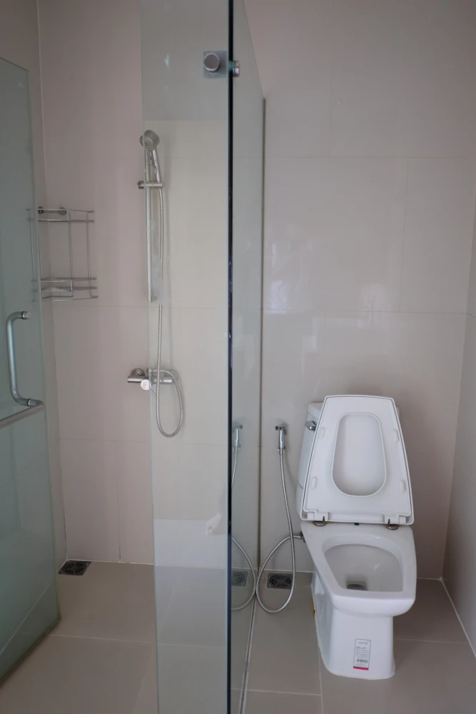 For rent: The Issara Ladprao, 7th floor, nice room, fully furnished, reserve now.
