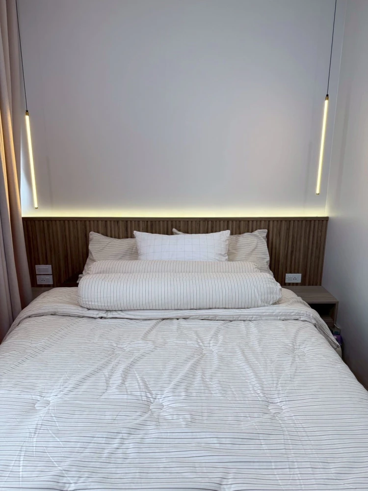 For rent: The Issara Ladprao, beautiful corner unit in a prime location. Perfect for those seeking convenience and privacy in the heart of the city. B