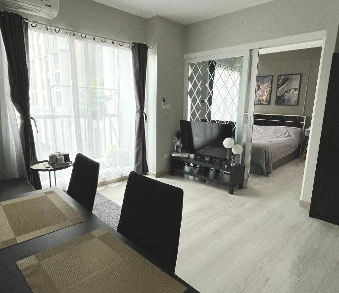 For rent: The Key Chaengwattana, 1 bedroom, 1 bathroom, decorated in a theme, good location, convenient transportation, reserve now!