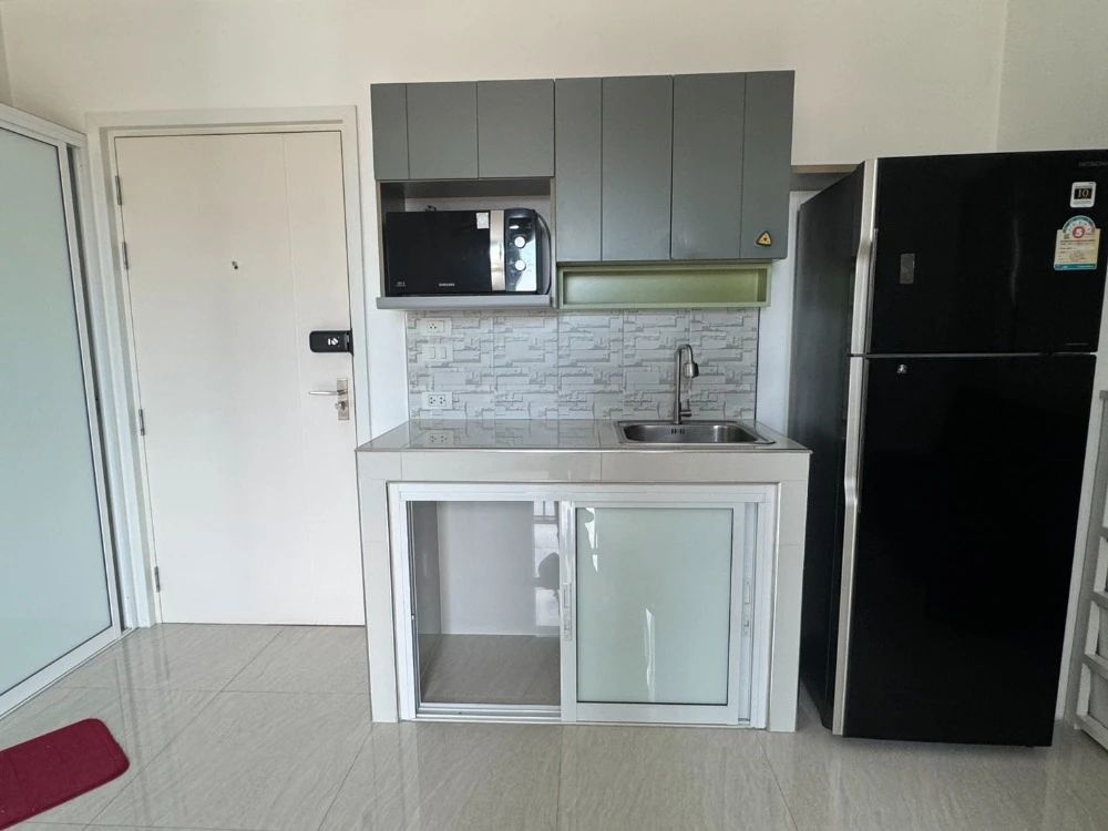 For rent: The Key Chaengwattana, 21st floor, fully furnished, very livable. Don't miss out!