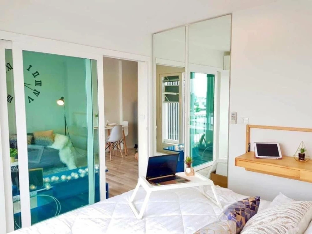 For rent: The Key Phahon Yothin (Phahon Yothin 34), beautiful room, fully furnished, soft sunlight in the morning, comfortable drying of clothes, no m