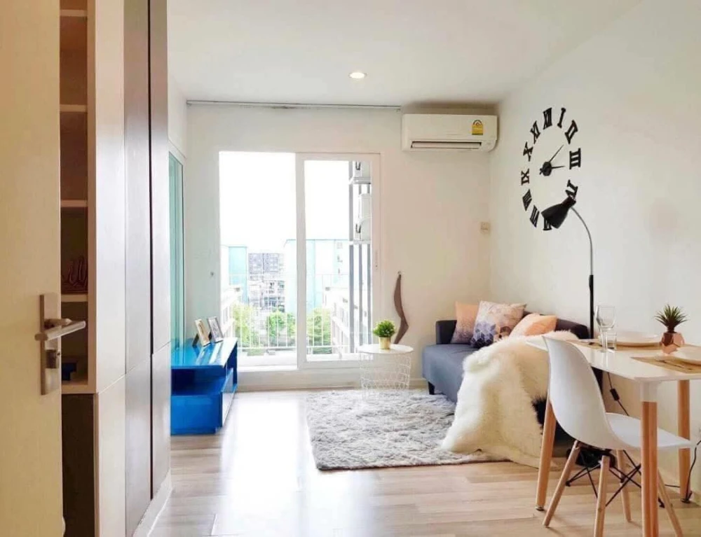 For rent: The Key Phahon Yothin (Phahon Yothin 34), beautiful room, fully furnished, soft sunlight in the morning, comfortable drying of clothes, no m