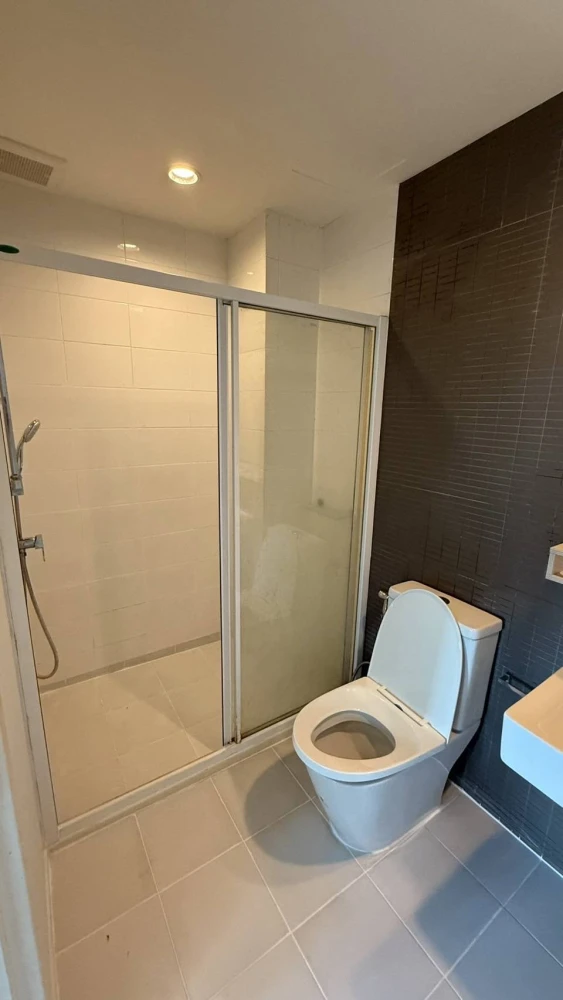 For rent: The Key Sathorn-Ratchapruek, ready to move in, high floor, furnished, reserve now.