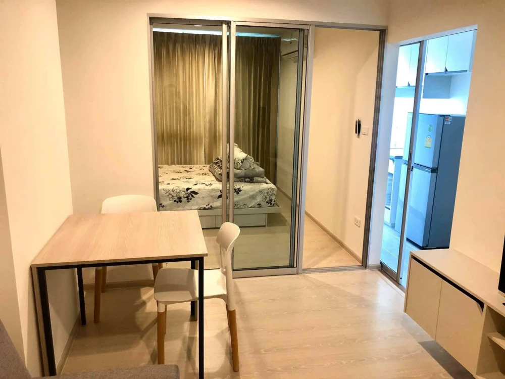 For rent: The Kith Plus Phahonyothin Khukot, 1 bedroom, 1 bathroom, fully furnished, convenient location. Don't miss out!