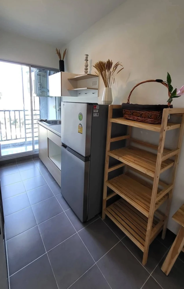 For rent: The Kith Plus Phahonyothin Khukot. A comfortable room in a great location with complete amenities. Don't miss out!