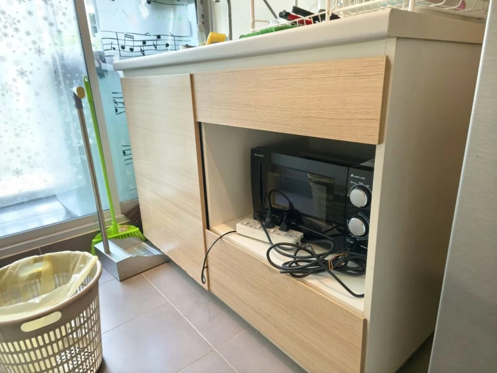 For rent: The Kith Plus Phahonyothin-Khukot Phase 2. Perfect for fitness enthusiasts! The gym is excellent! Fully furnished and ready to move in.