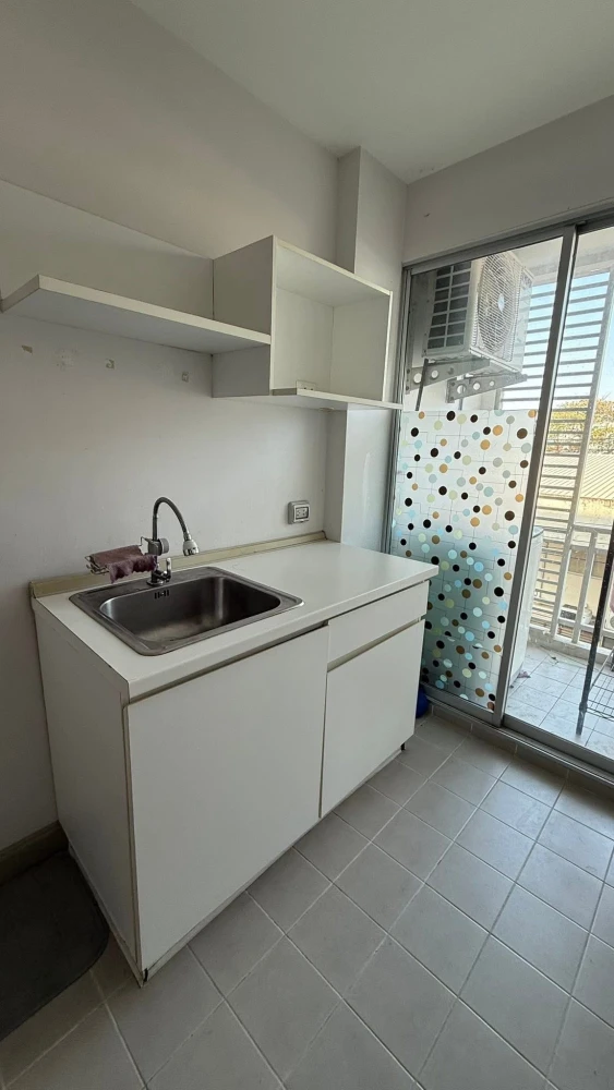 For rent: The KITH Sukhumvit 113, 3rd floor, fully furnished, ready to move in. Book now!