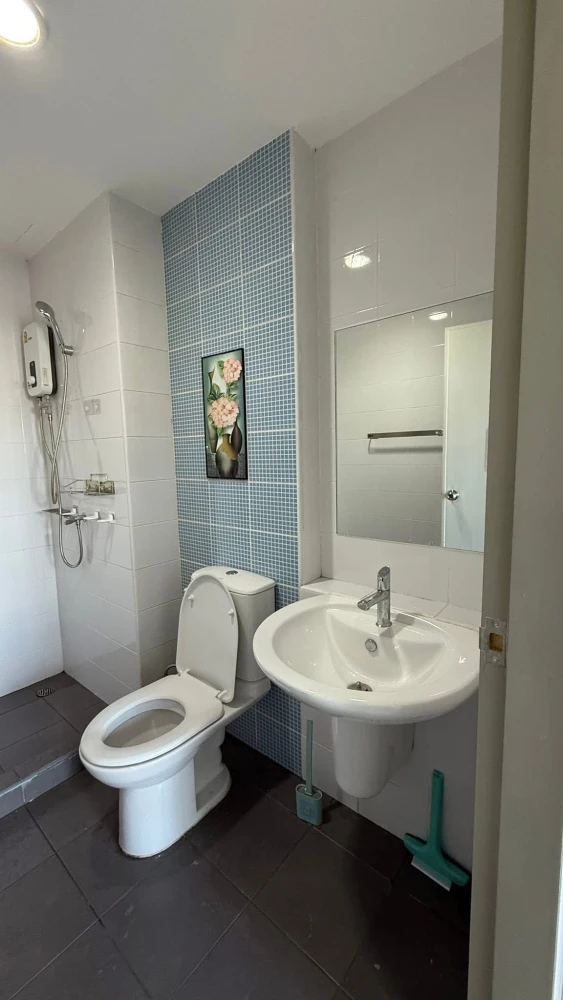 For rent: The KITH Sukhumvit 113, 3rd floor, fully furnished, ready to move in. Book now!