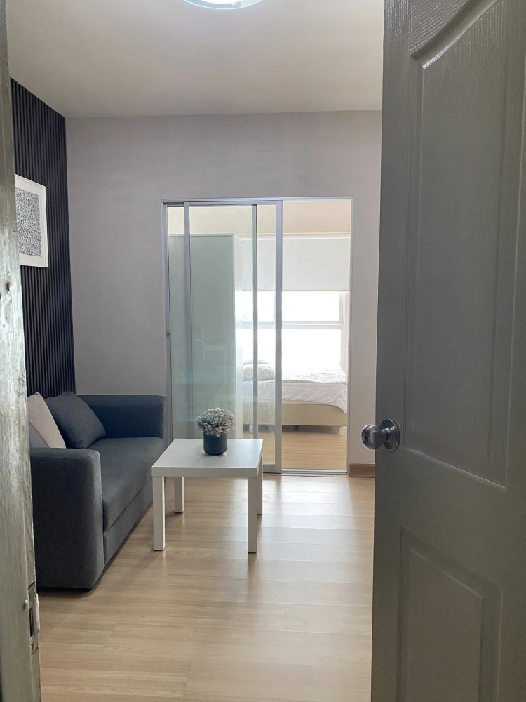 For rent: The Kith Sukhumvit 113, Building B, 7th floor, with balcony, fully furnished, ready to move in. Can you not reserve it?