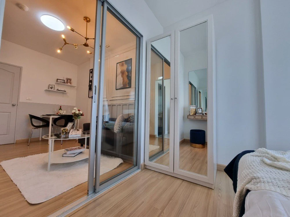 For rent: The KITH Sukhumvit 113. Ready to move in, fully furnished, low floor, affordable price. Book now!