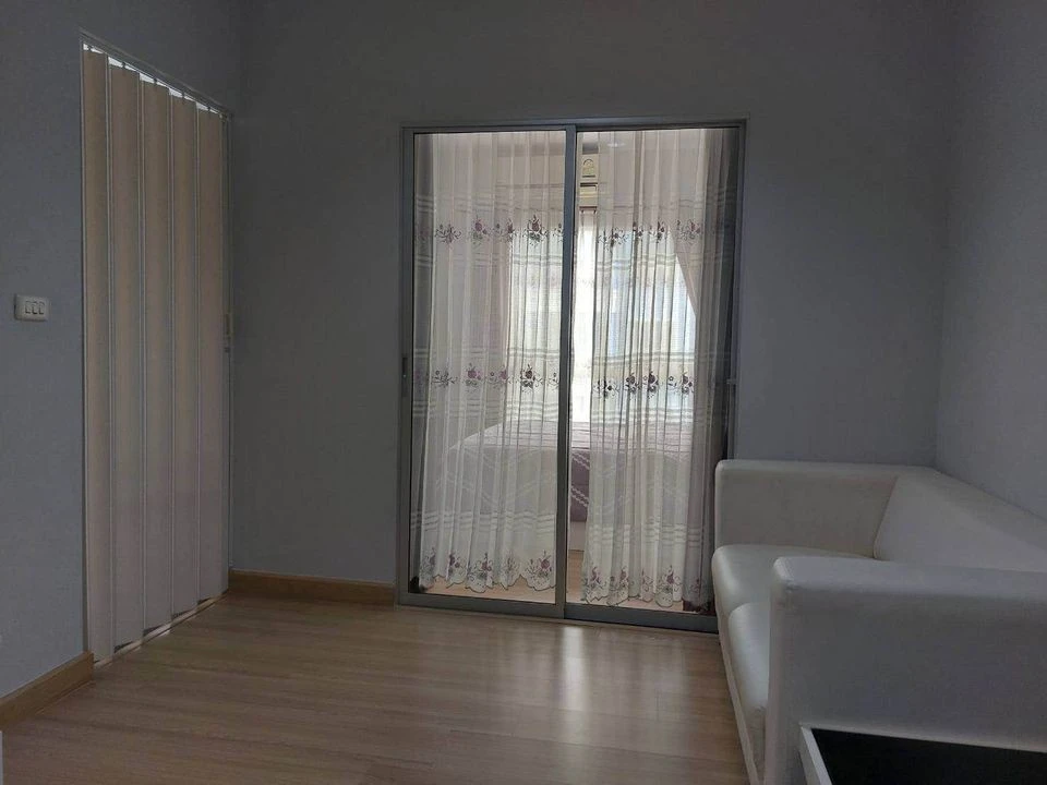 For rent: The KITH Tiwanon, 4th floor, fully furnished, very livable. Book now! (Quickly!)