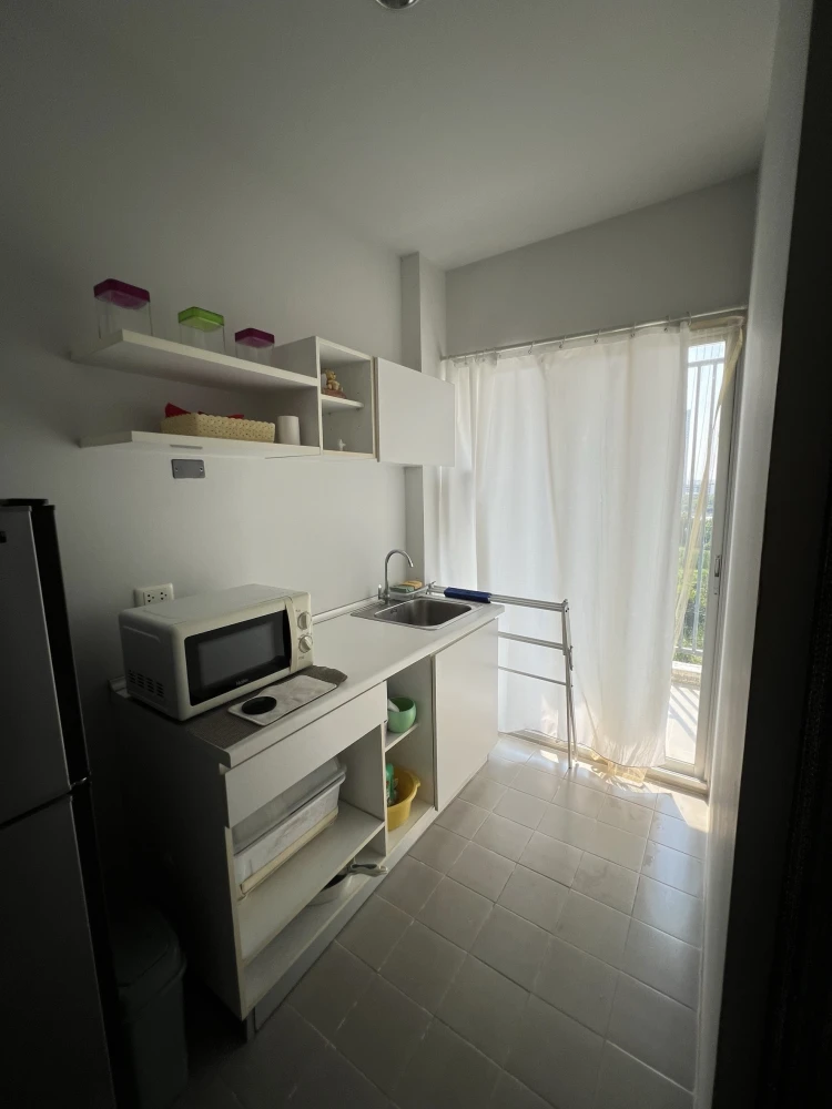 For rent: The KITH Tiwanon, 7th floor, fully furnished. If interested, hurry and reserve now. Don't wait.