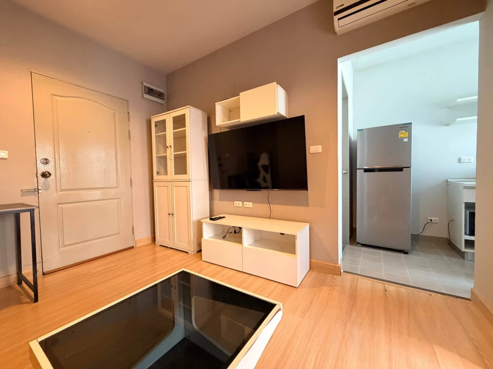 For rent: The KITH Tiwanon. Nice room, fully furnished, great location. Just bring your bags and move in!