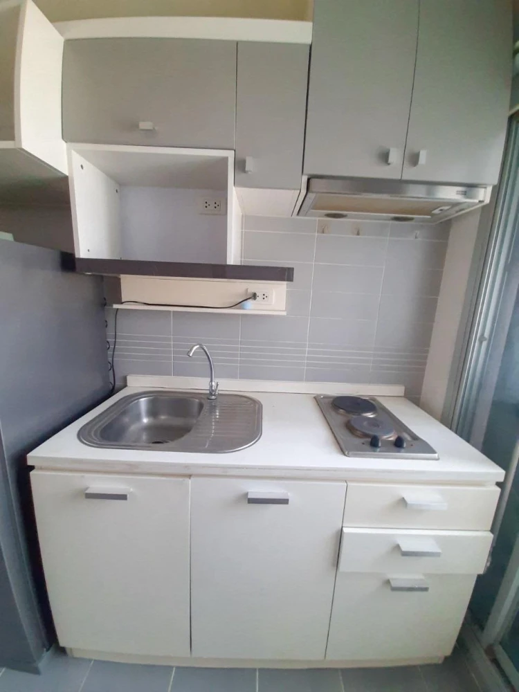 For rent: The Leaf Pattanakarn, 15th floor, nice room, fully furnished, book now, hurry!