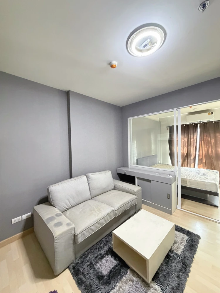 For rent: The Leaf Pattanakarn, 19th floor unit, fully furnished with all amenities. Don't miss out!