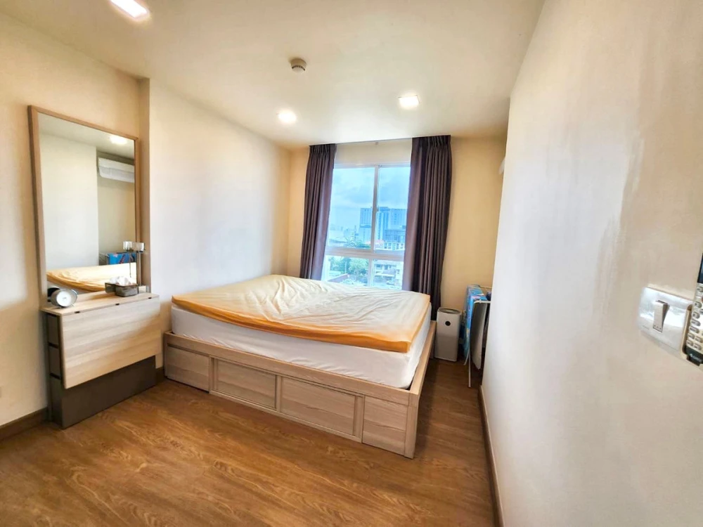 For rent: The Light New York, 7th floor, nice room, fully furnished, interested, reserve now.