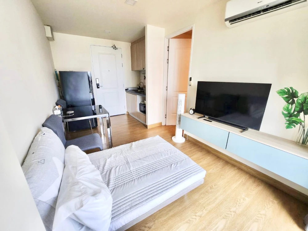 For rent: The Light New York, 7th floor, nice room, fully furnished, interested, reserve now.