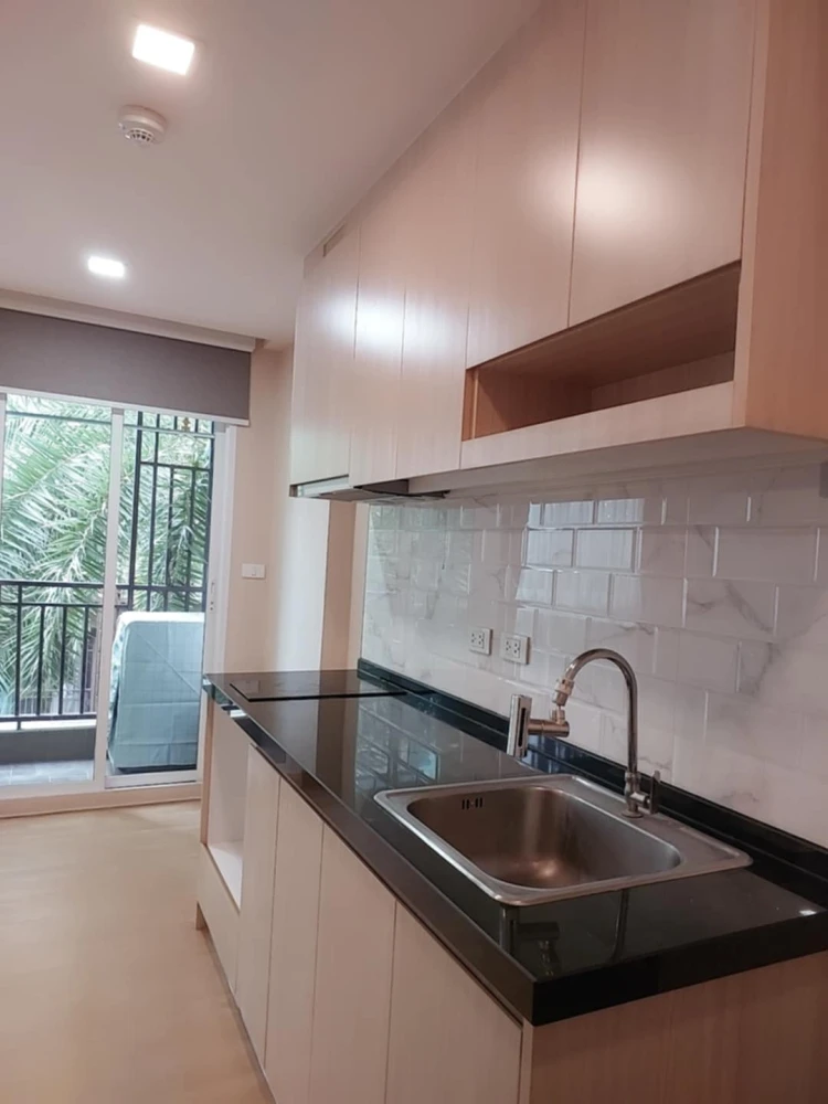 For rent: The Light New York, ready to move in, fully furnished + electrical appliances, hurry and book before you miss out!!