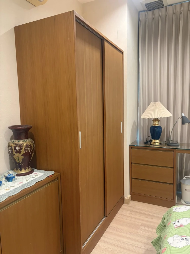 For rent: The LightHouse Sathorn-Chareonnakorn, 2 bedrooms, spacious living area, great location, fully furnished. Don't miss out!