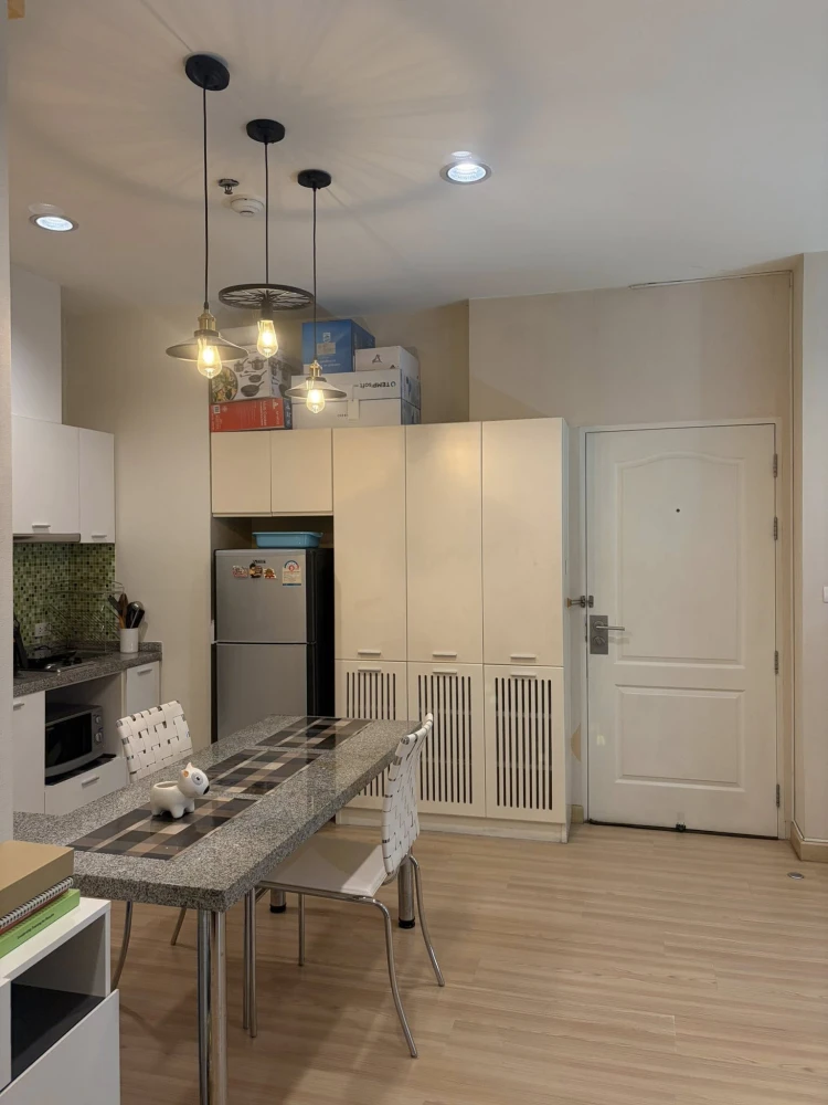 For rent: The LightHouse Sathorn-Chareonnakorn, 2 bedrooms, spacious living area, great location, fully furnished. Don't miss out!