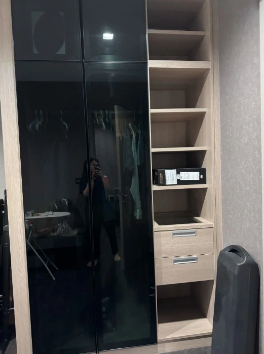 For rent: The Line Asoke Ratchada, fully furnished with built-in furniture. You can't miss this opportunity to reserve it.