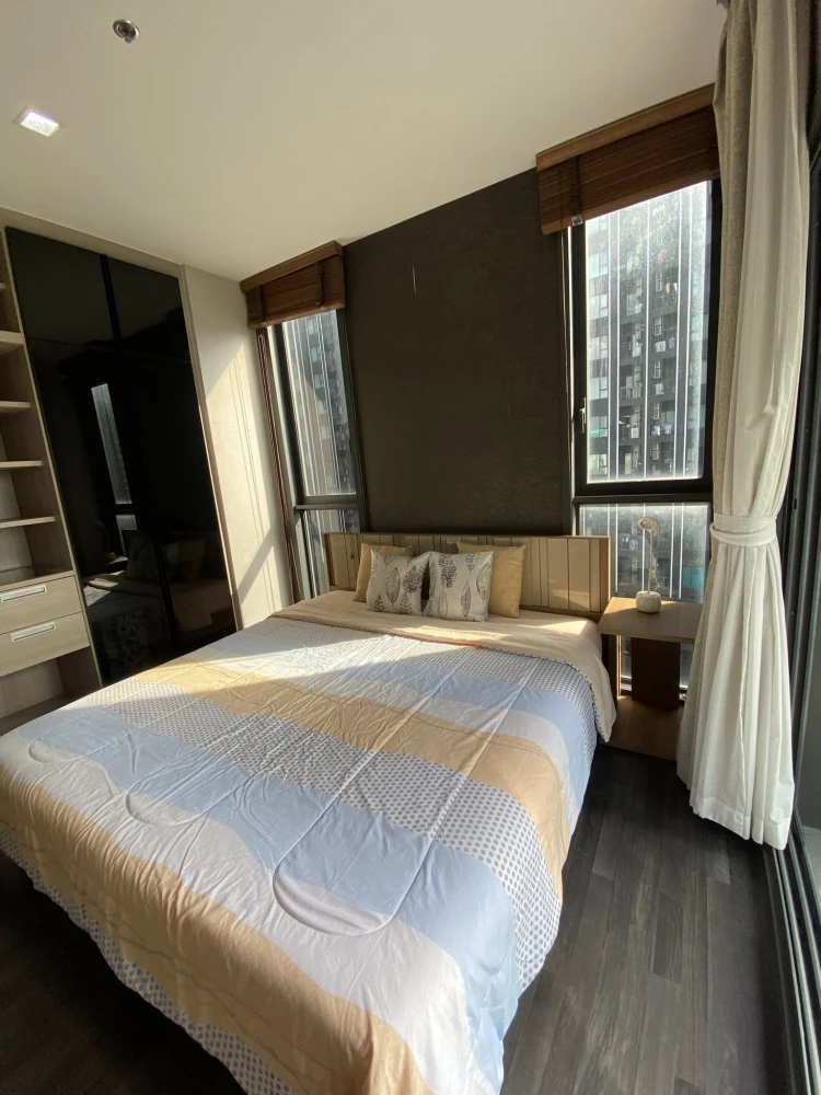 For rent: The Line Asoke-Ratchada, fully furnished unit with complete amenities. Just bring your belongings and move in! Don't wait!