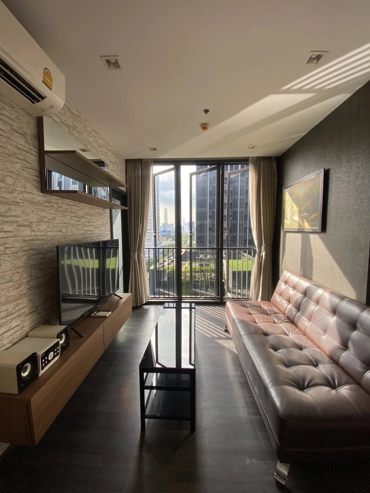 For rent: The Line Asoke-Ratchada, fully furnished unit with complete amenities. Just bring your belongings and move in! Don't wait!